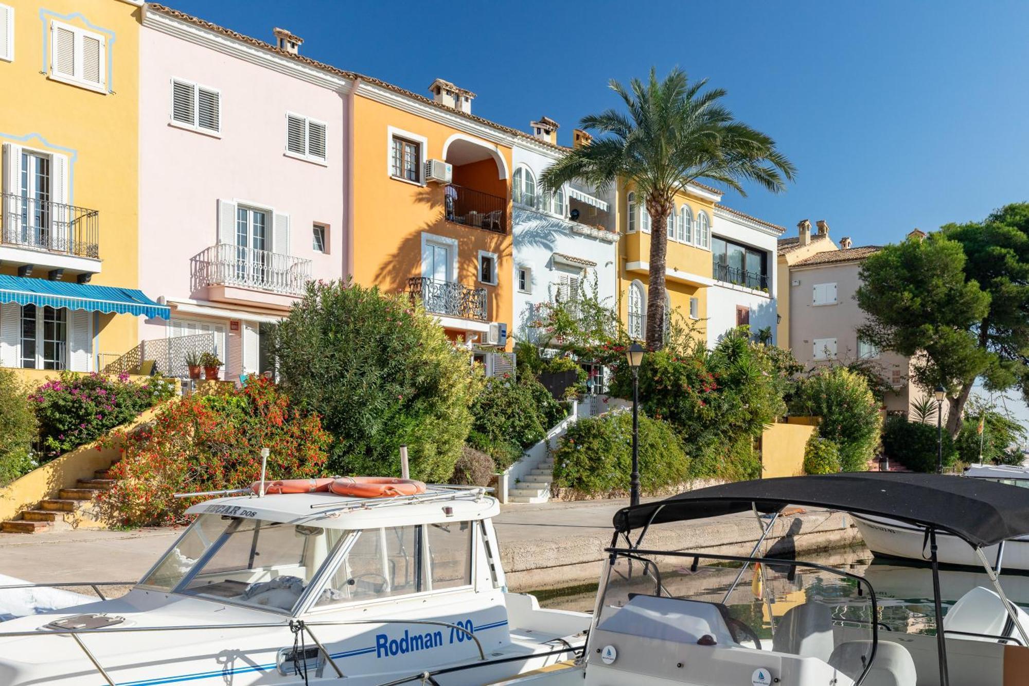 Travel Habitat Casa Con Embarcadero. Holiday home