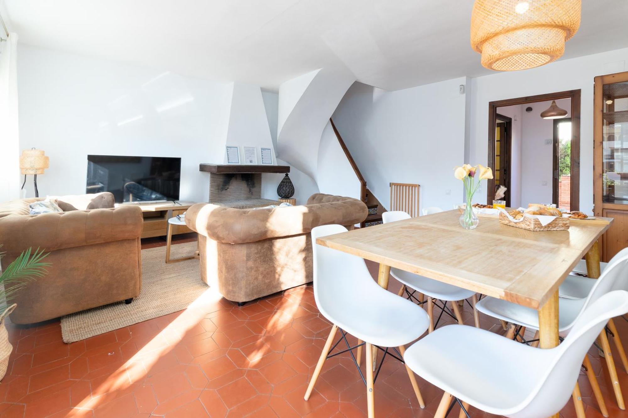 Travel Habitat Casa Con Embarcadero. Holiday home *