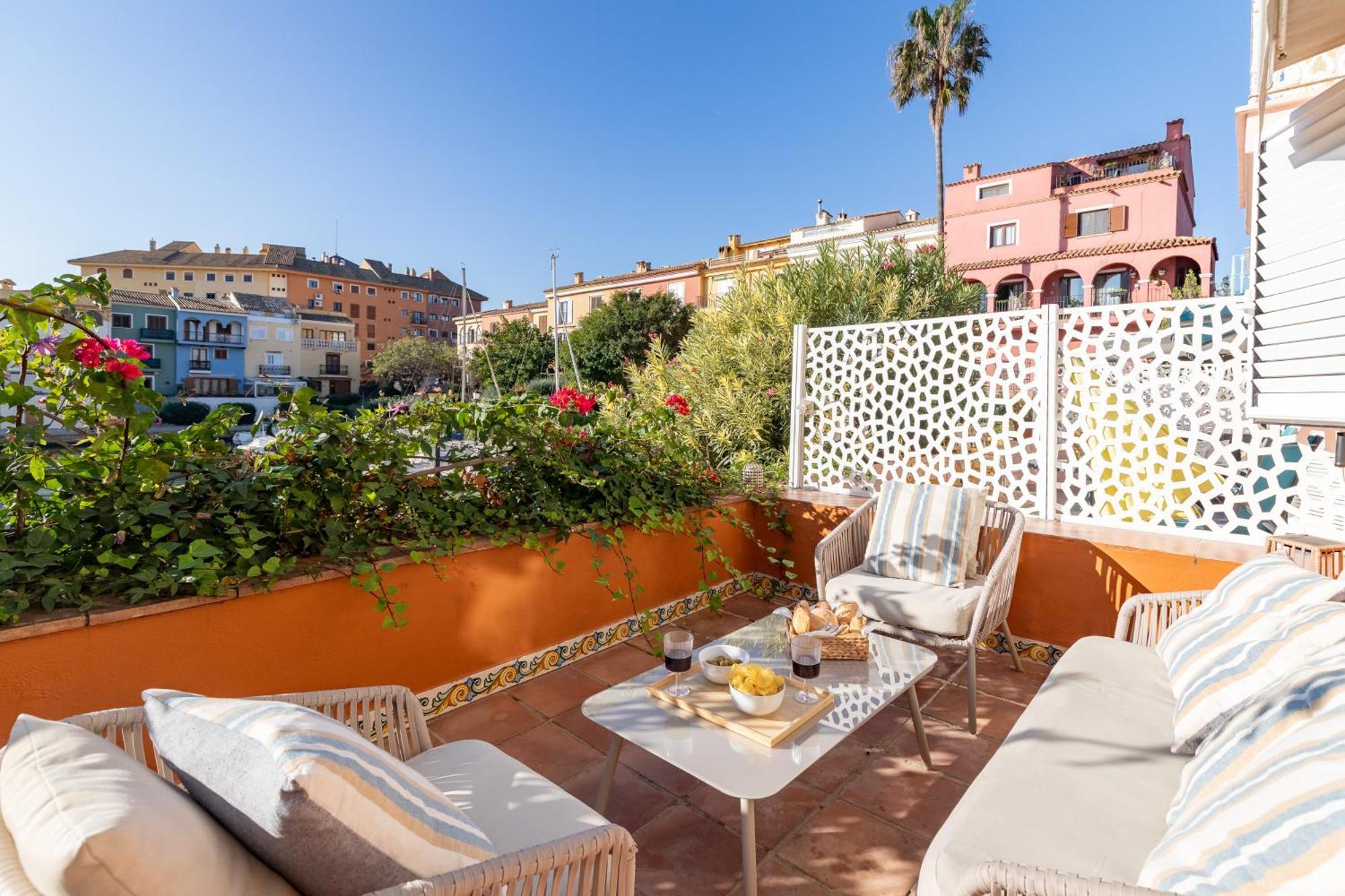 Travel Habitat Casa Con Embarcadero. Holiday home